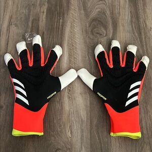 Adidas Predator GL Pro Goalkeeper